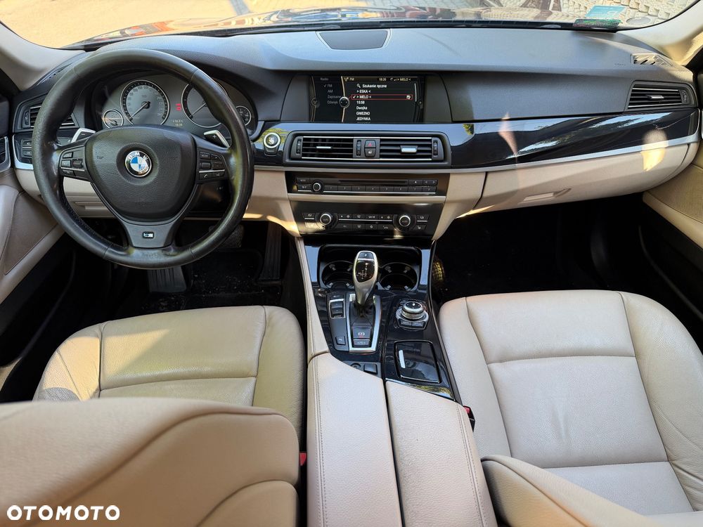 BMW Seria 5 520d - 12