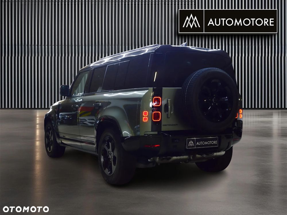 Land Rover Defender 110 D300 X-Dynamic HSE - 8