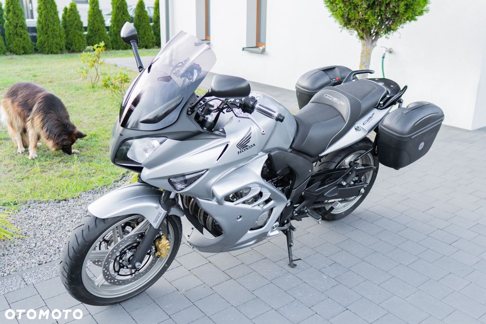 Honda CBF - 7