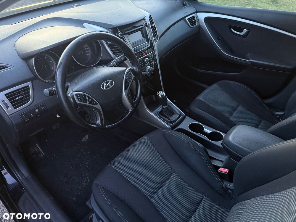 Hyundai i30 1.6 CRDi BlueDrive Classic + - 18