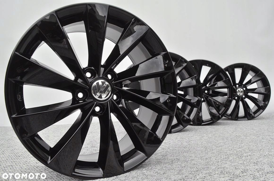 Felgi 8x18 5x112 VW Passat Golf Scirocco Touran Arteon TRoc CC Interlagos - 1