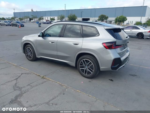 BMW X1 xDrive25i xLine - 3