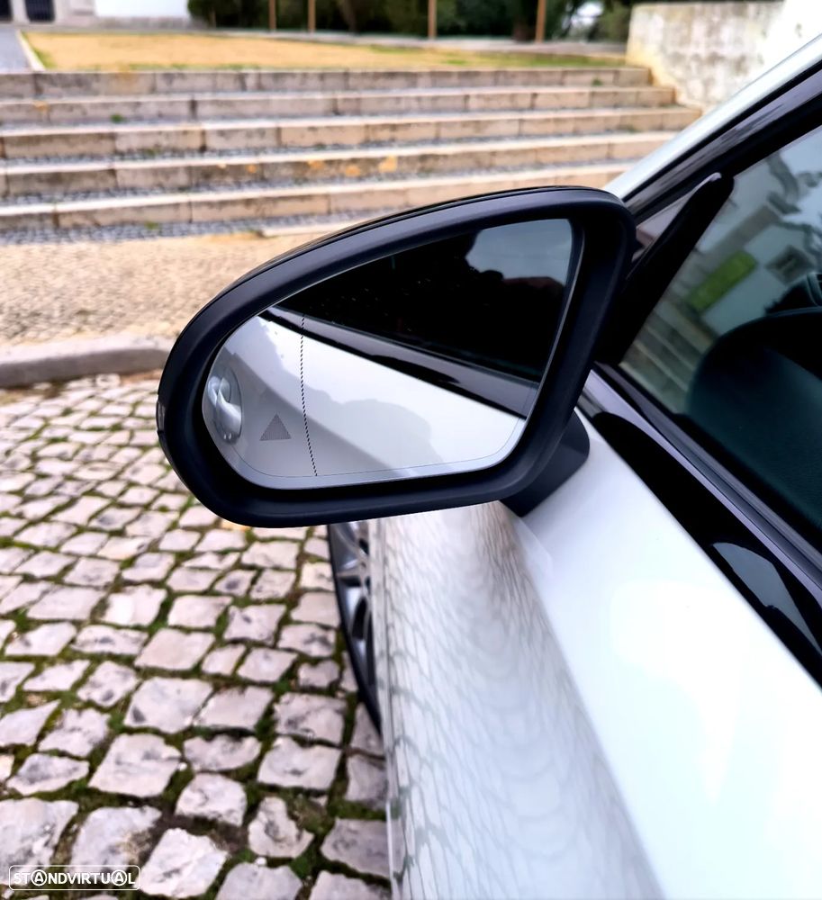 Mercedes-Benz A 250 e AMG Line - 15