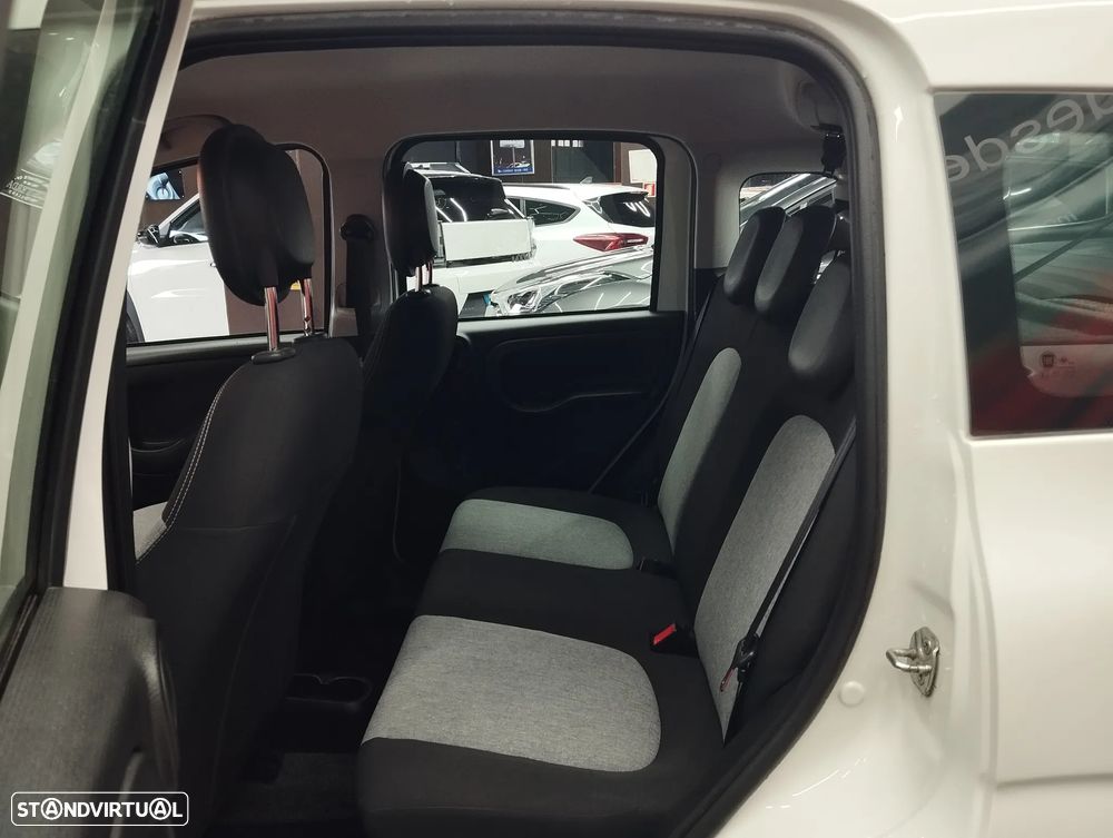 Fiat Panda 1.2 Lounge S&S - 11