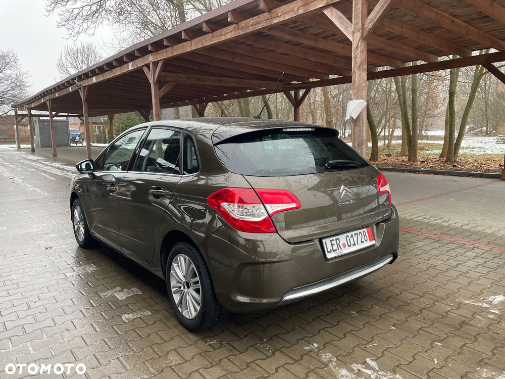 Citroën C4 HDi 110 Exclusive - 35