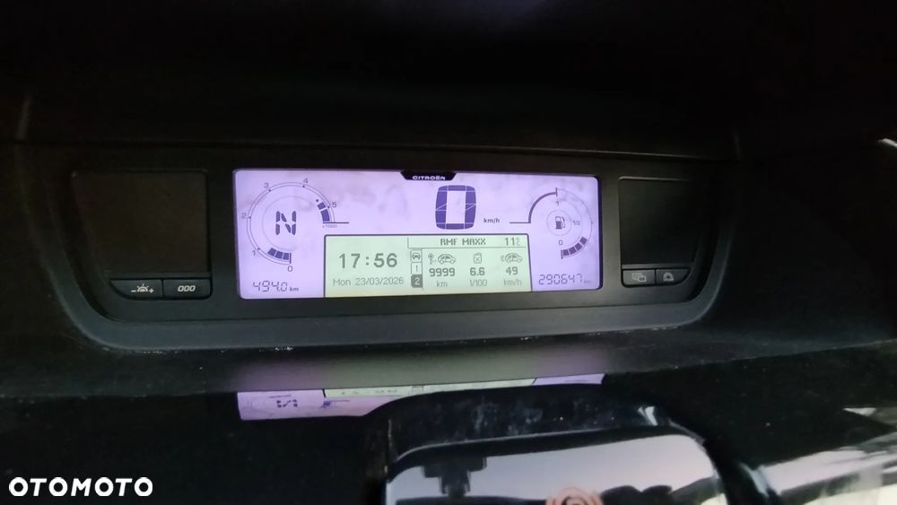 Citroën C4 Grand Picasso - 17