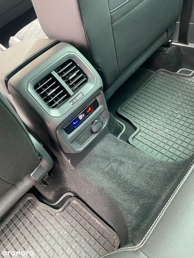 Volkswagen Tiguan - 29