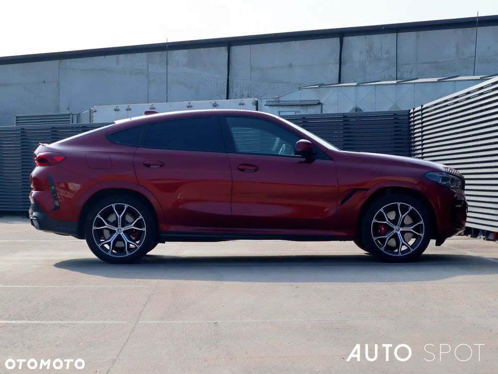 BMW X6 xDrive40d - 9