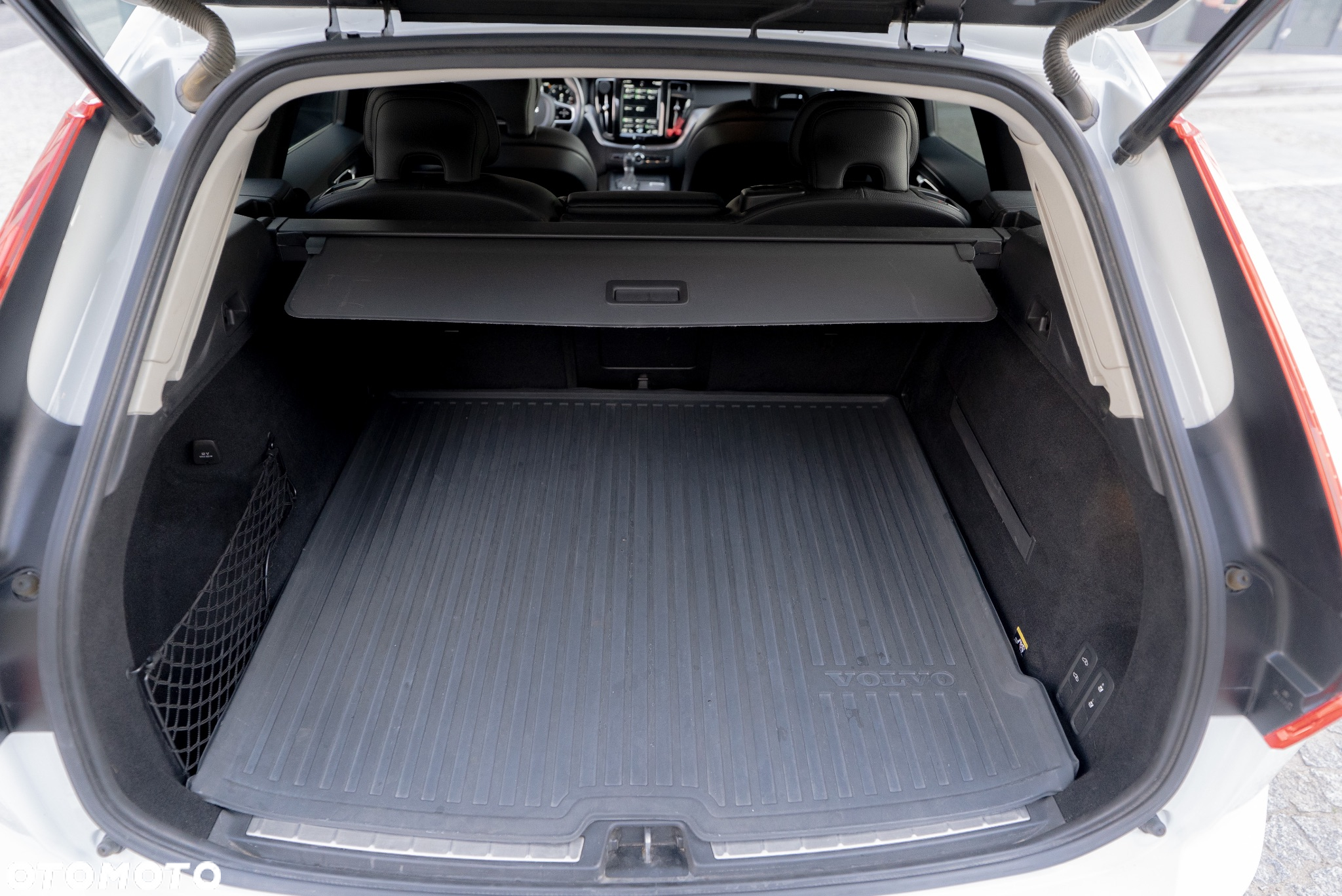 Volvo XC 60 D5 AWD Inscription - 26