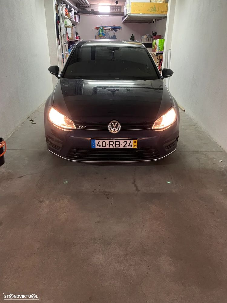VW Golf 1.6 TDi R-Line - 27