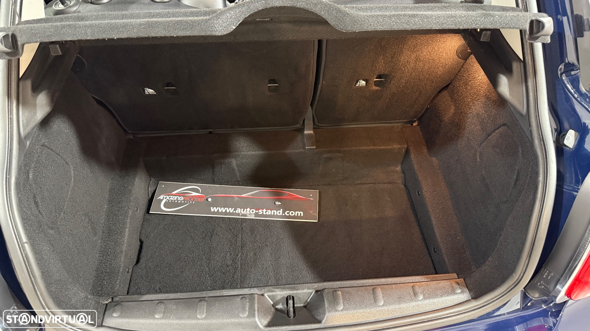 MINI 5 Portas Cooper D - 32