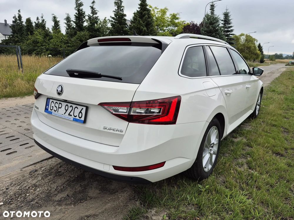 Skoda Superb - 19