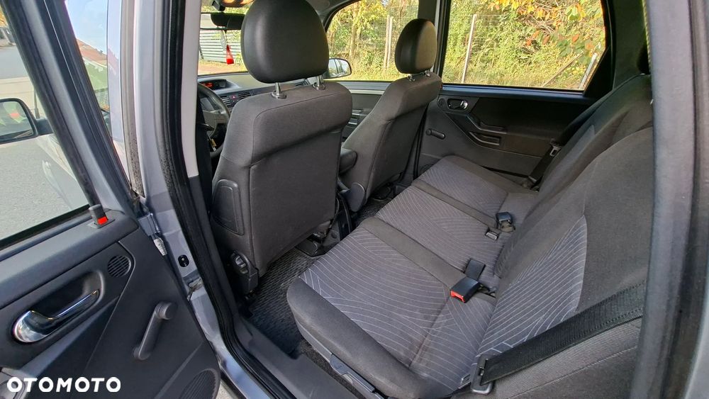 Opel Meriva - 15