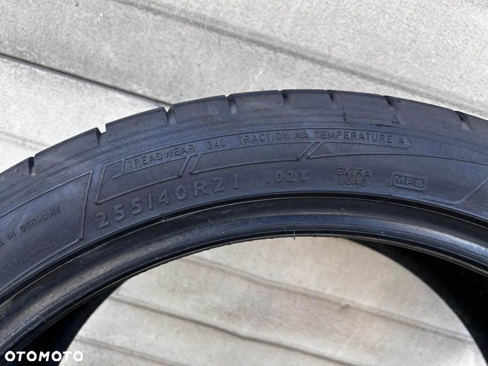 OPONA DUNLOP SP SPORT MAXX GT 255/40 21  6MM 255 40 R21 - 4