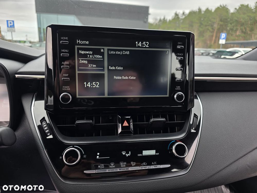Toyota Corolla 1.2 T Comfort - 28