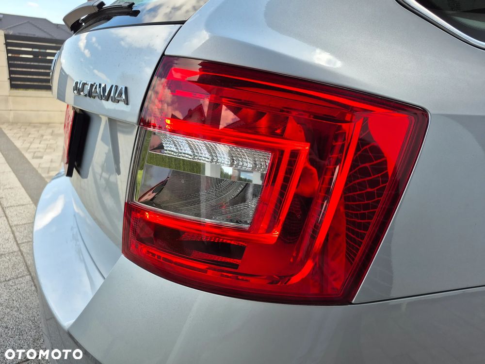 Skoda Octavia 2.0 TDI SCR Style DSG - 28