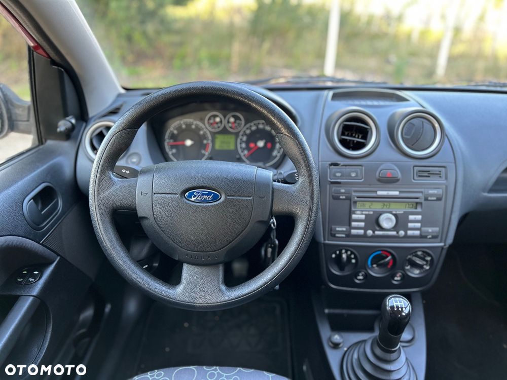 Ford Fiesta 1.3 Style - 30