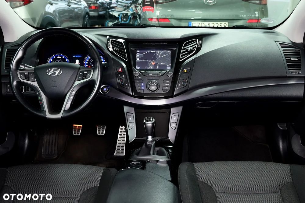 Hyundai i40 Kombi 2.0 Style - 21