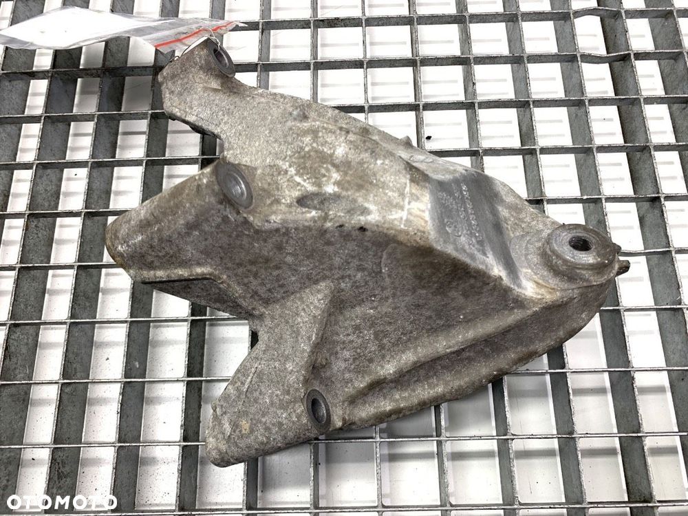 ŁAPA SILNIKA  VW CRAFTER 30-50 Platforma / podwozie (2F_) 2006 - 2016 2.0 TDI 80 kW [109 KM] olej - 2