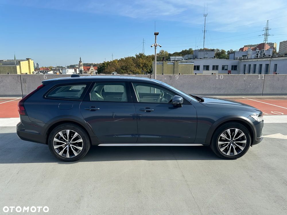 Volvo V90 Cross Country B4 D AWD Plus Bright - 6