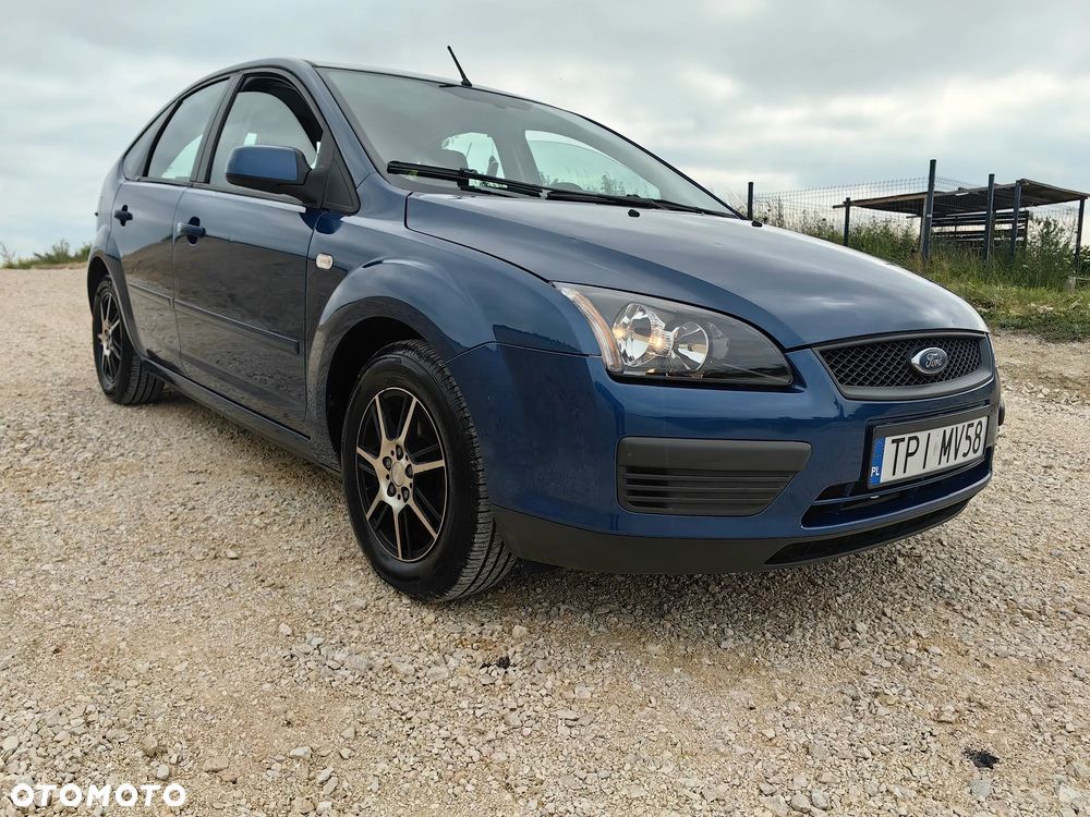 Ford Focus 1.6 Ambiente - 6