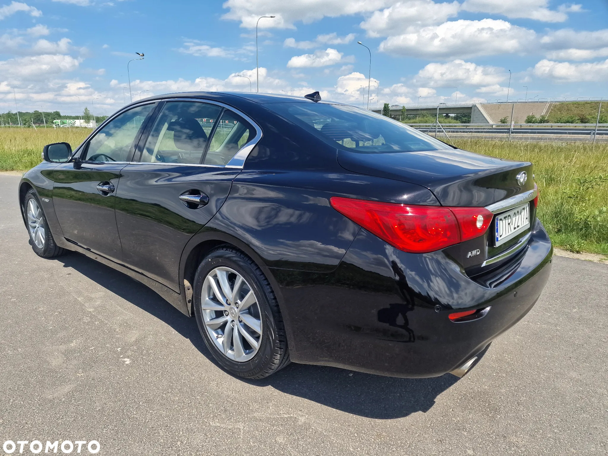 Infiniti Q50 Q50(S) Hybrid AWD Sport - 15