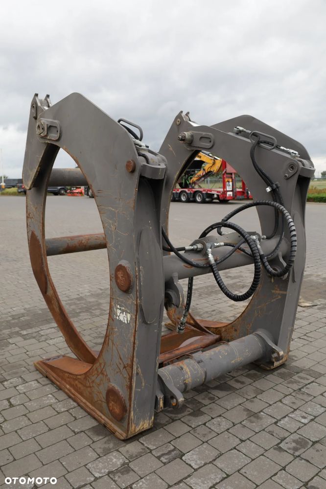 Chwytak do drewna do ładowarki Volvo L110 L120 2.4m3 80832 - 7