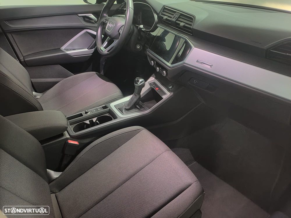 Audi Q3 45 TFSIe S tronic - 7