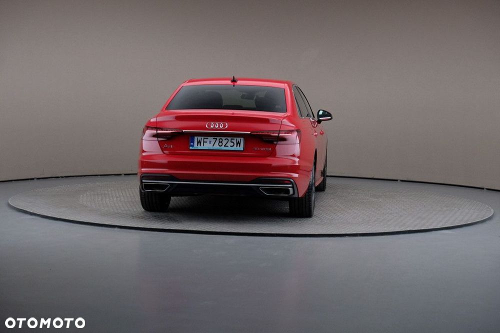 Audi A4 Limousine - 5