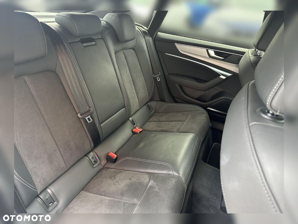 Audi A7 Sportback - 11