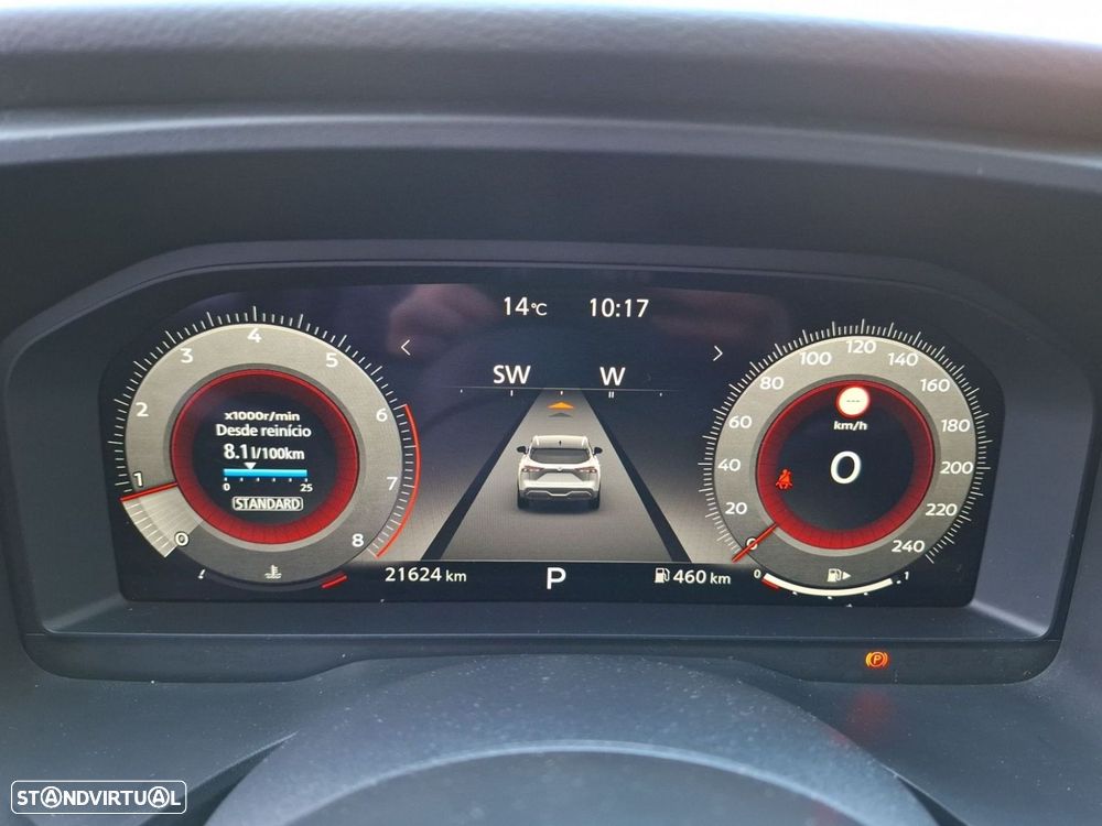 Nissan Qashqai 1.3 DIG-T N-Connecta LED+TT+SKY Xtronic - 17