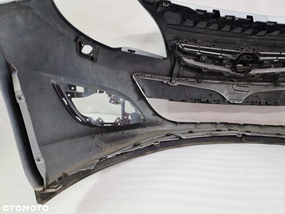 OPEL ASTRA IV LIFT 12- ZDERZAK PRZEDNI PRZÓD , NA SPRYSKI + ATRAPA / GRILL + HOKEJE , NR 13368660 , NR AUKCJI NZ1350 - 24