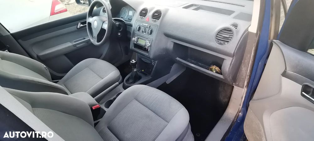 Volkswagen Caddy - 11