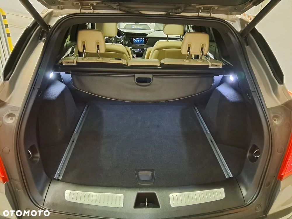 Cadillac XT5 3.6 V6 AWD Luxury - 27