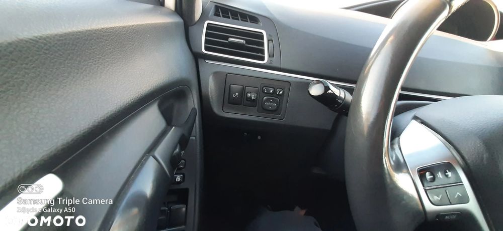 Toyota Verso 1.8 Premium 7os MS - 21