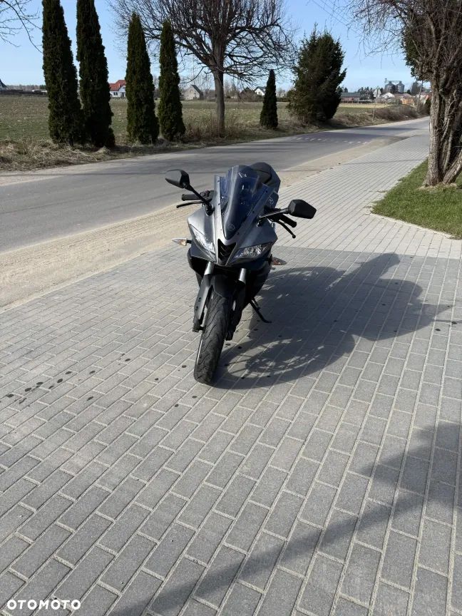 Yamaha YZF - 29