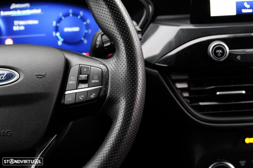 Ford Kuga 1.5 EcoBoost ST-Line - 31