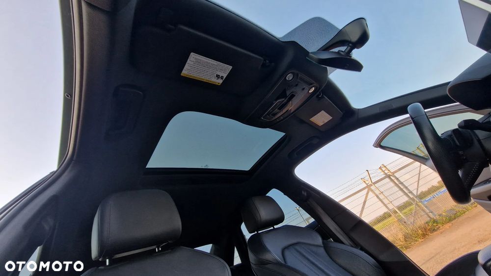 Audi A4 Limousine - 17
