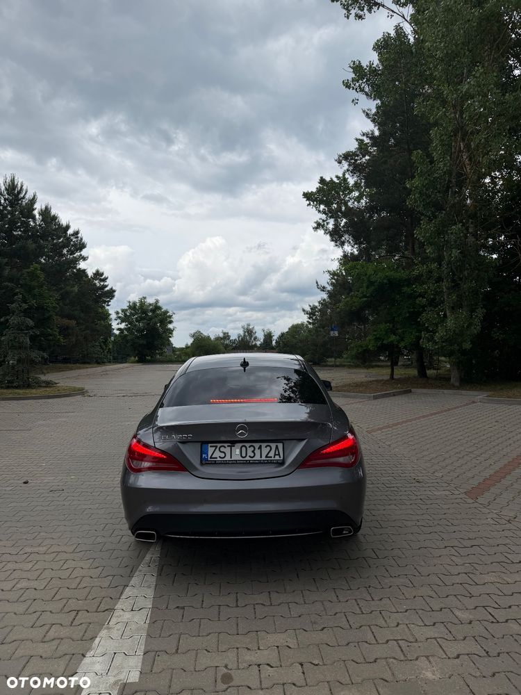 Mercedes-Benz CLA - 10
