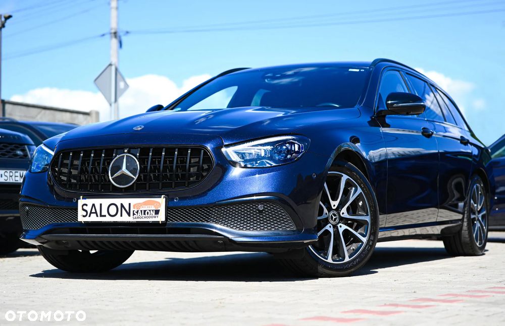 Mercedes-Benz Klasa E 220 d 9G-TRONIC Night Edition - 28