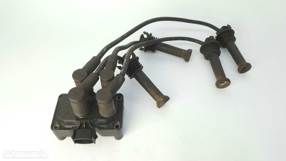 VELA FORD FOCUS BERLINA (CAK) AMBIENTE - 1