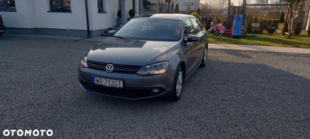 Volkswagen Jetta 1.4 TSI Comfortline - 2