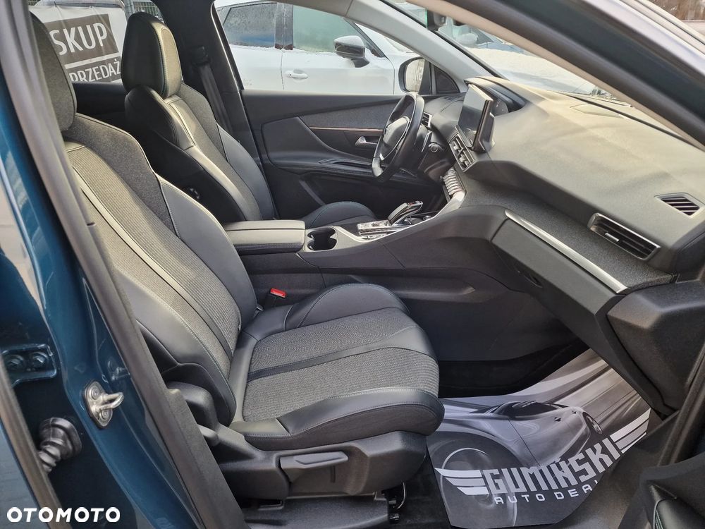 Peugeot 3008 225 e-EAT8 Allure Pack - 26