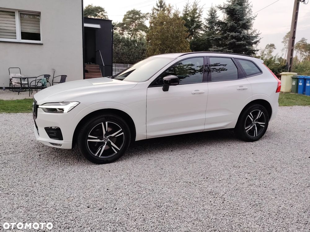 Volvo XC 60 B4 B R-Design - 2