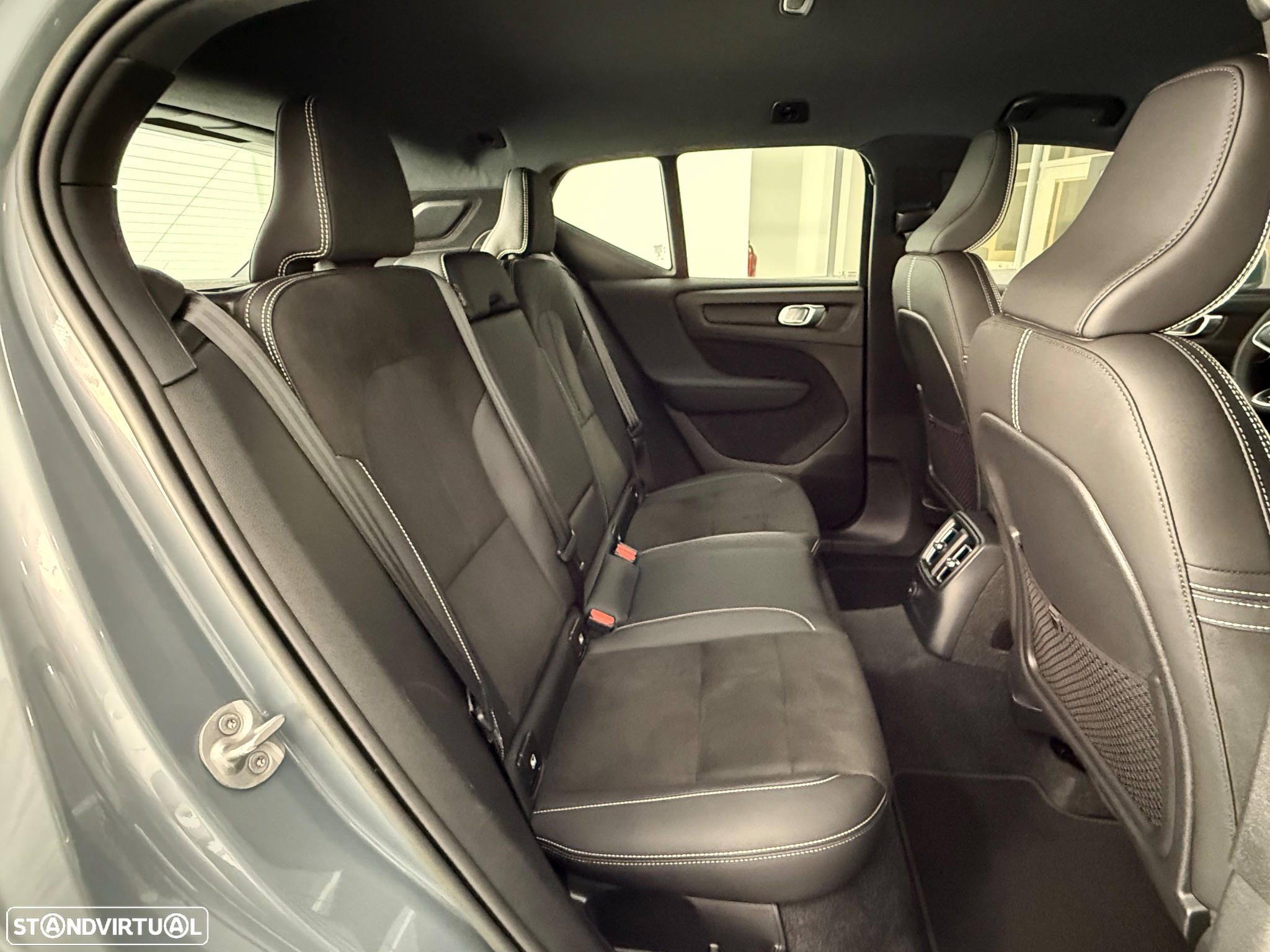 Volvo XC 40 1.5 T4 PHEV Core - 10