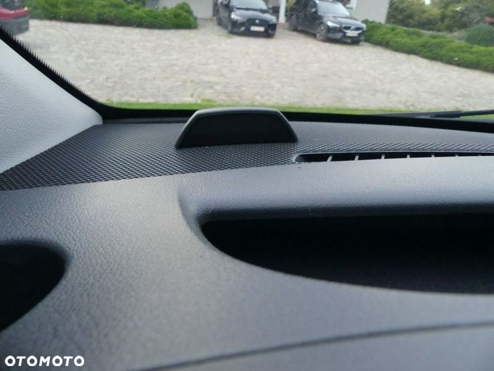 Mercedes-Benz Vito - 16