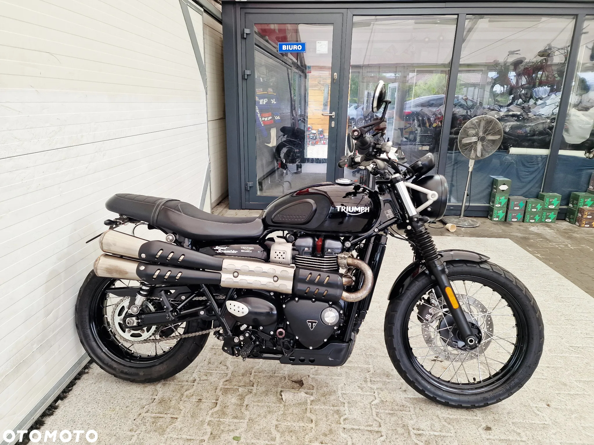 Triumph Scrambler - 19