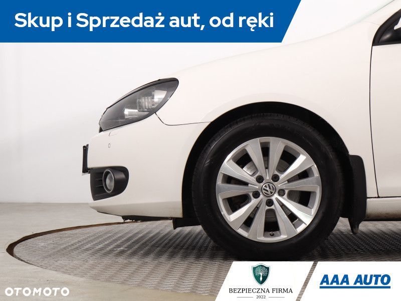 Volkswagen Golf - 14