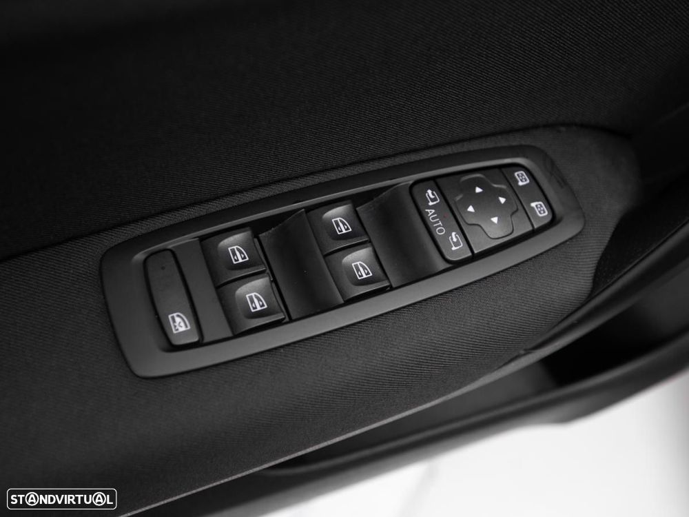 Renault Mégane 1.5 Blue dCi Limited - 13