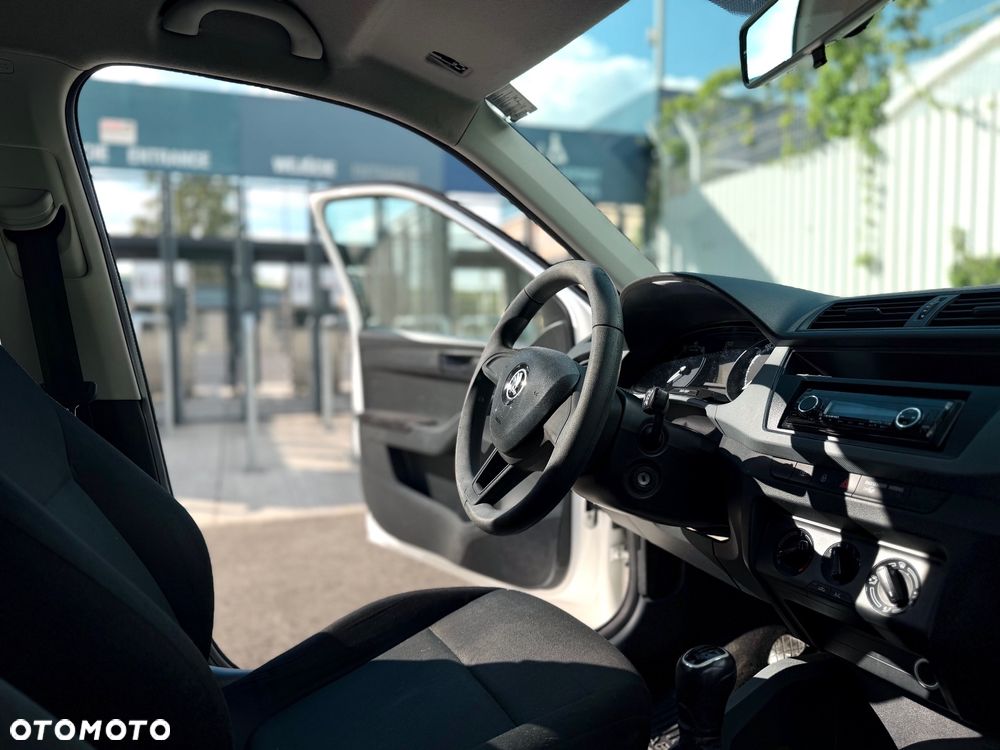 Skoda Fabia 1.0 Ambition - 11